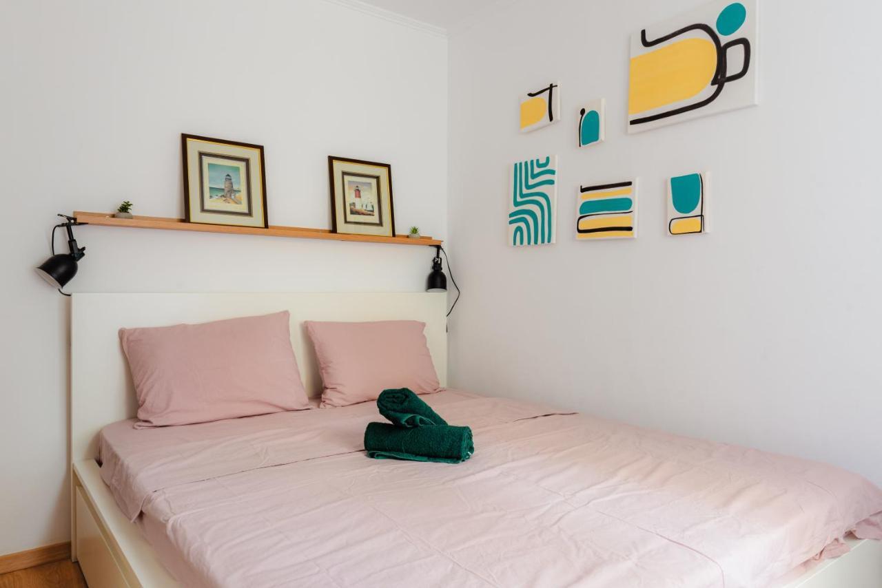 Cozy Apartment Ultracentral Universitate Square Bukarest Kültér fotó